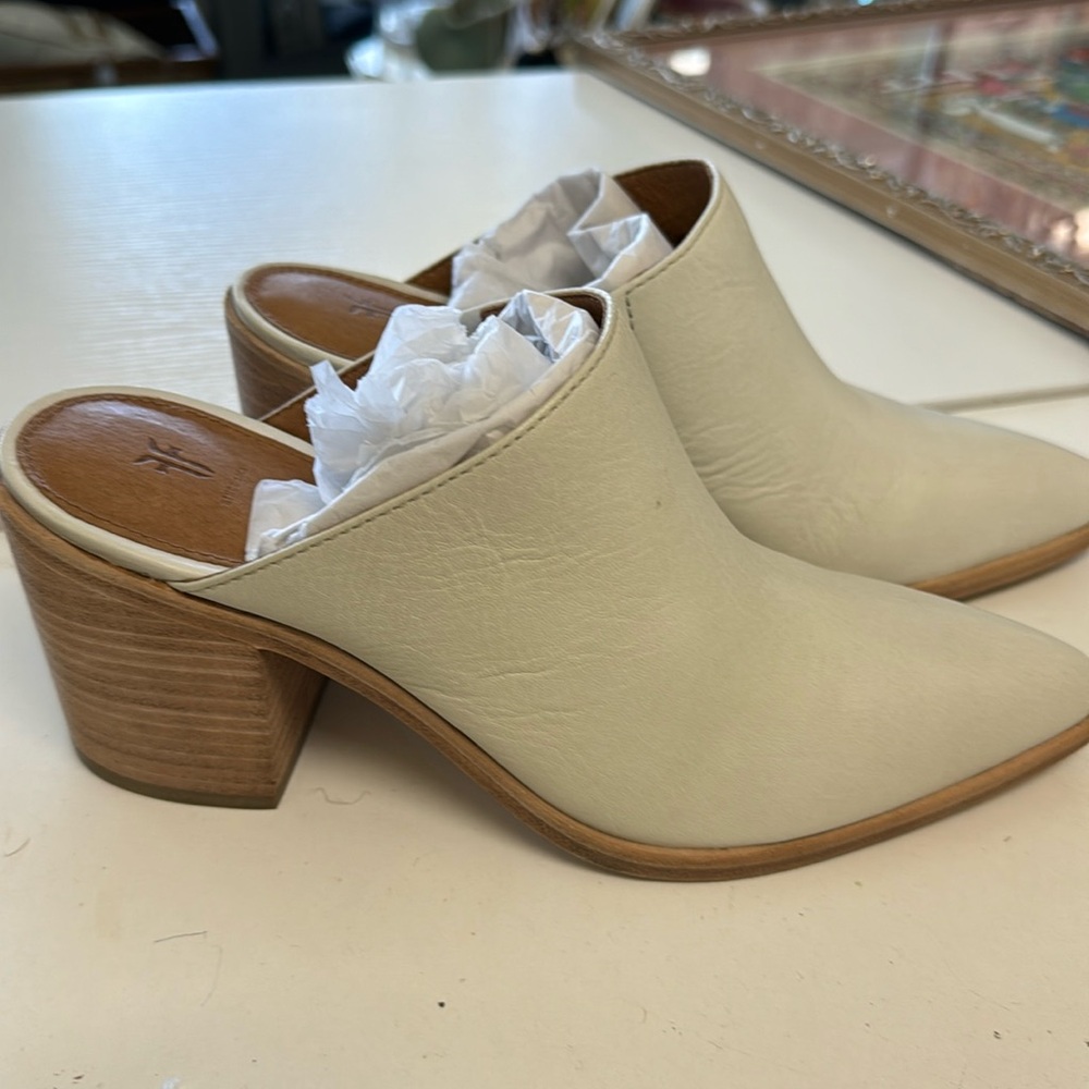 Frye Flynn Mule 8.5